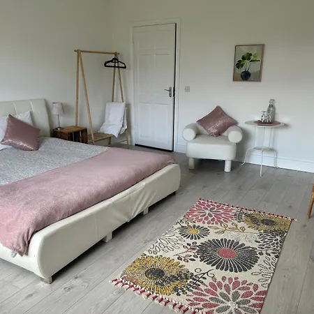 Mountain Widok Only Homestay