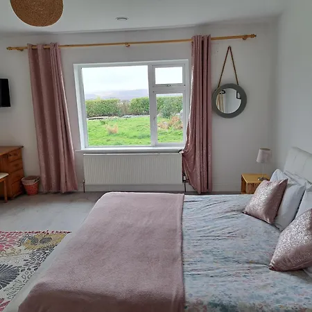 Mountain Widok Only Killorglin