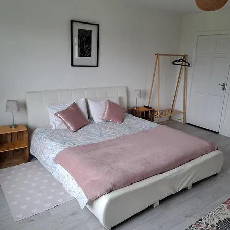 Mountain Widok Only בית אירוח